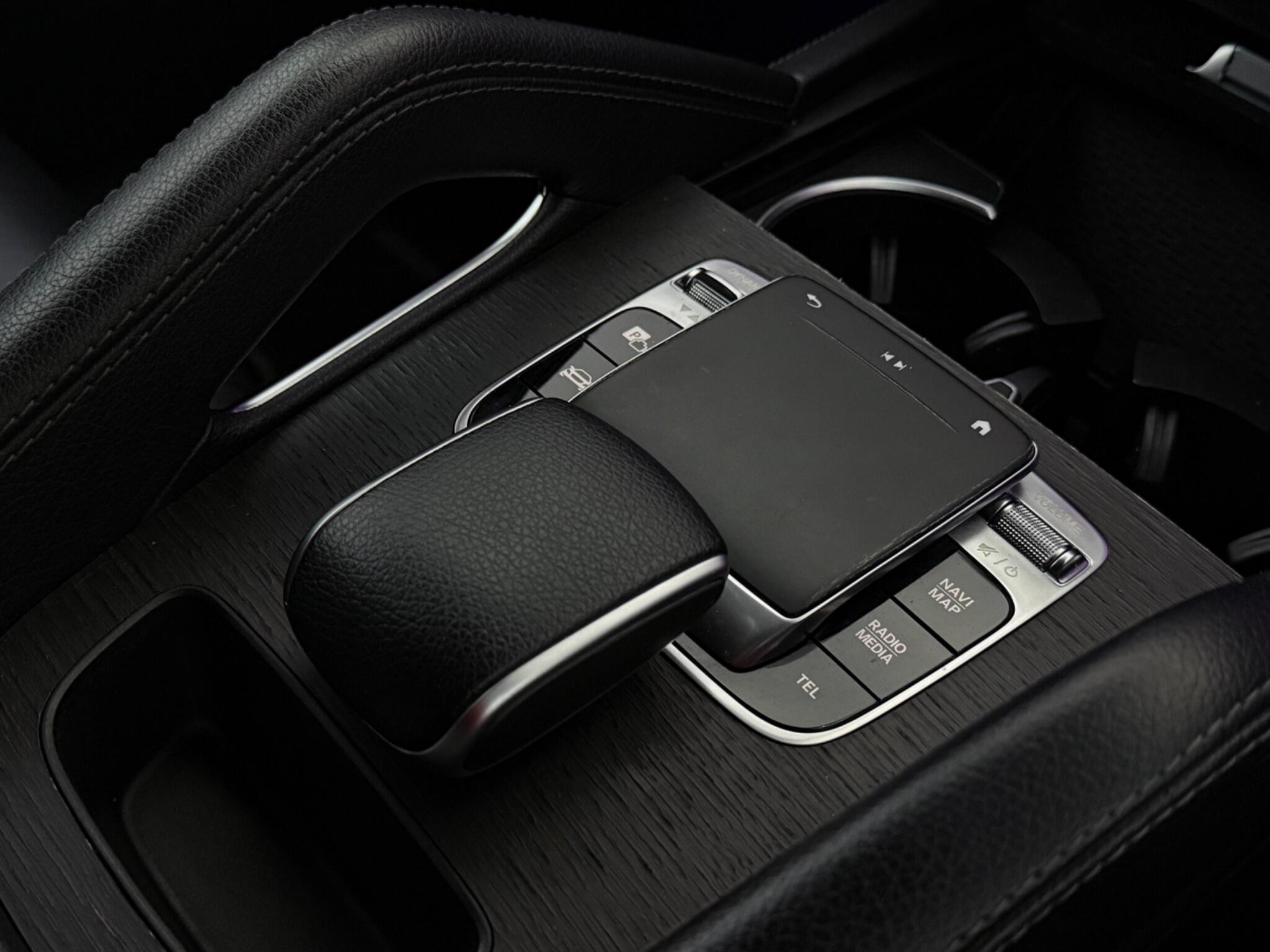 Mercedes-Benz Gle view 30