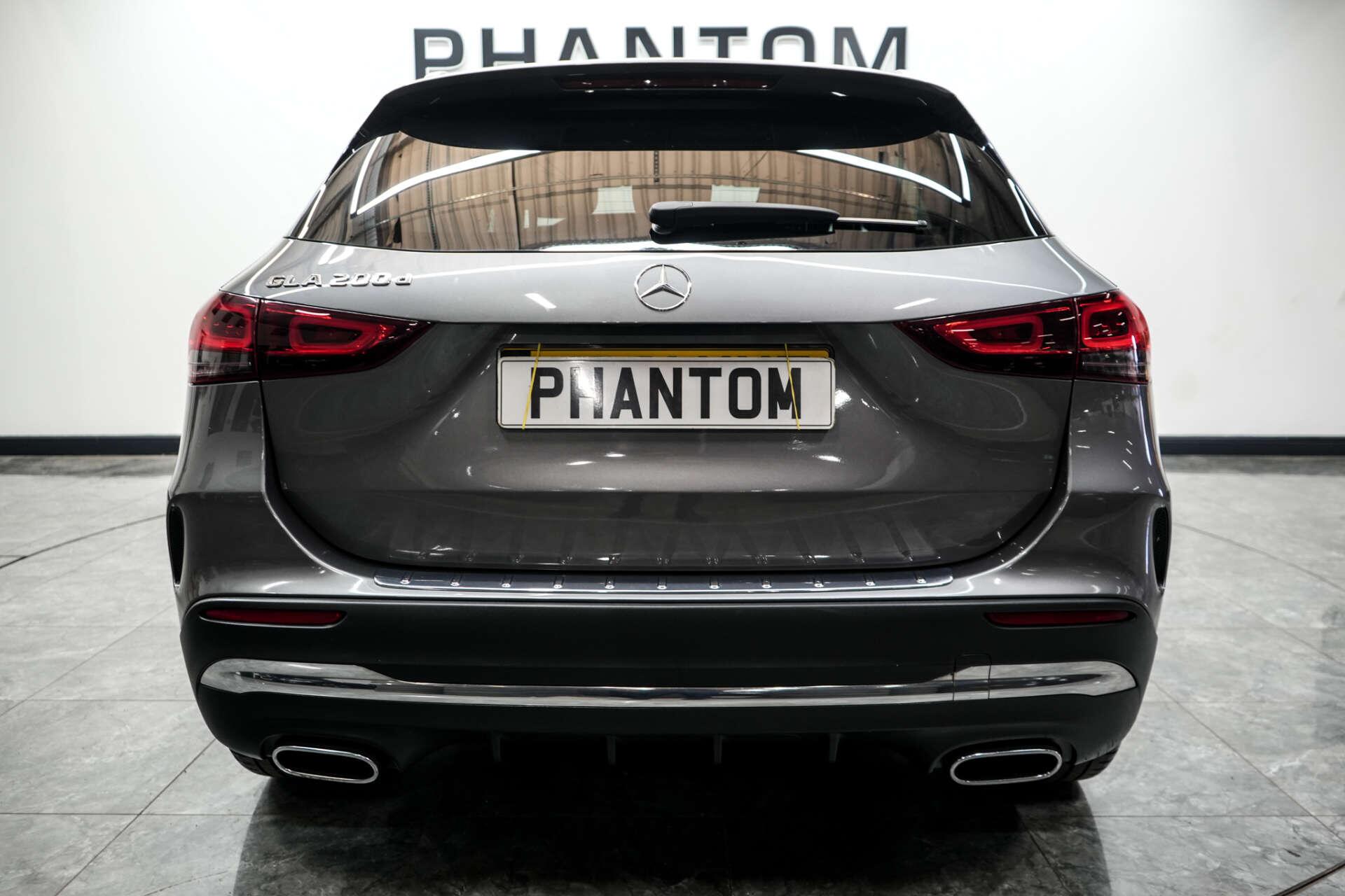 Mercedes-Benz Gla view 9