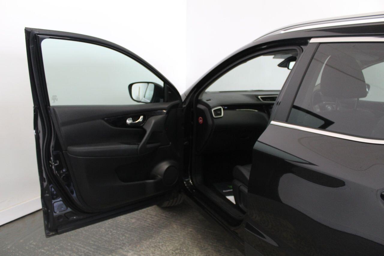 Nissan Qashqai view 28