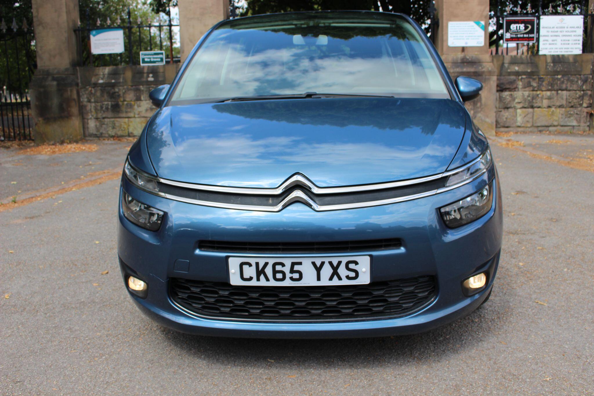Citroen Grand C4 Picasso view 8