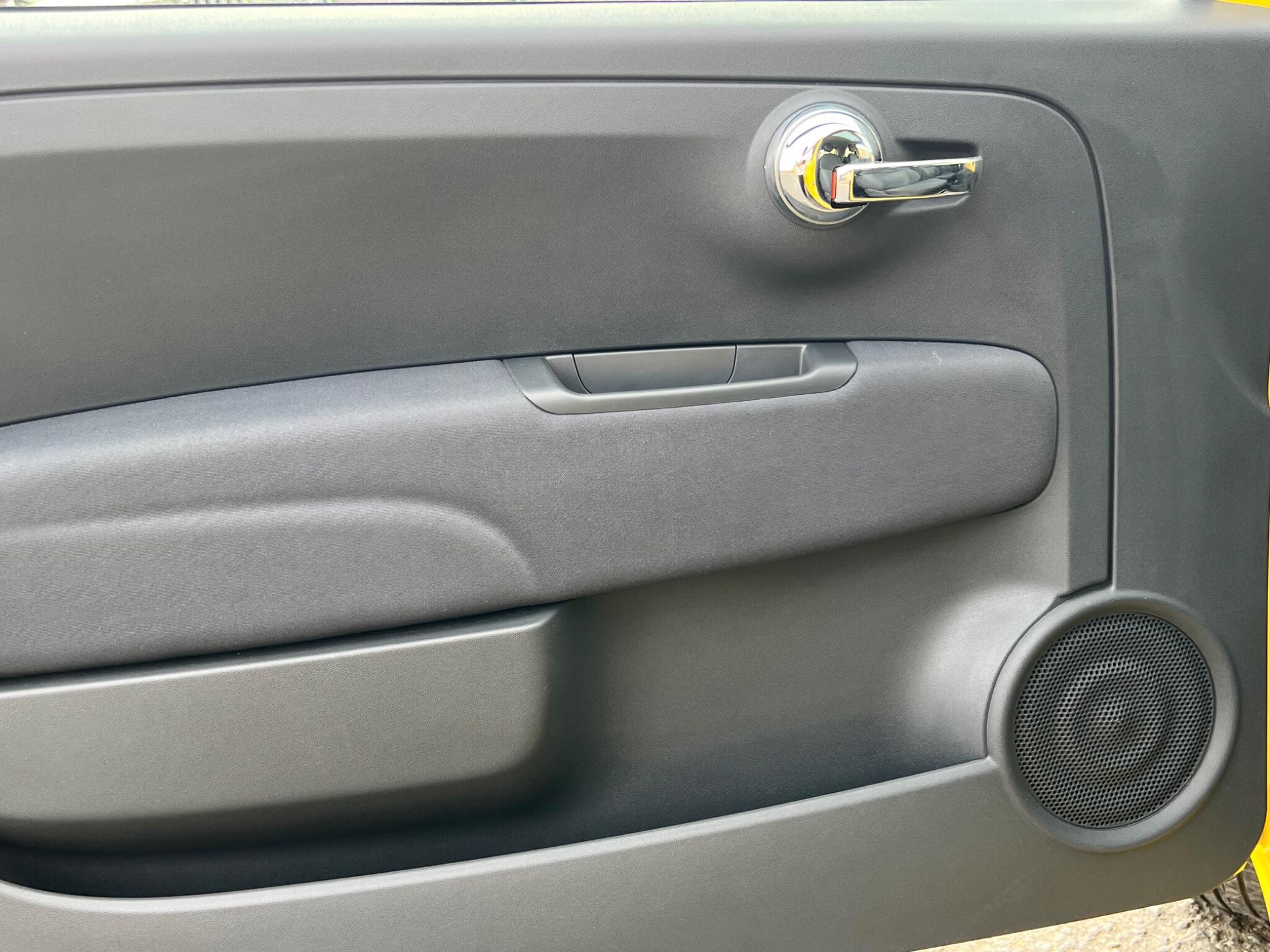 Fiat 500 view 22