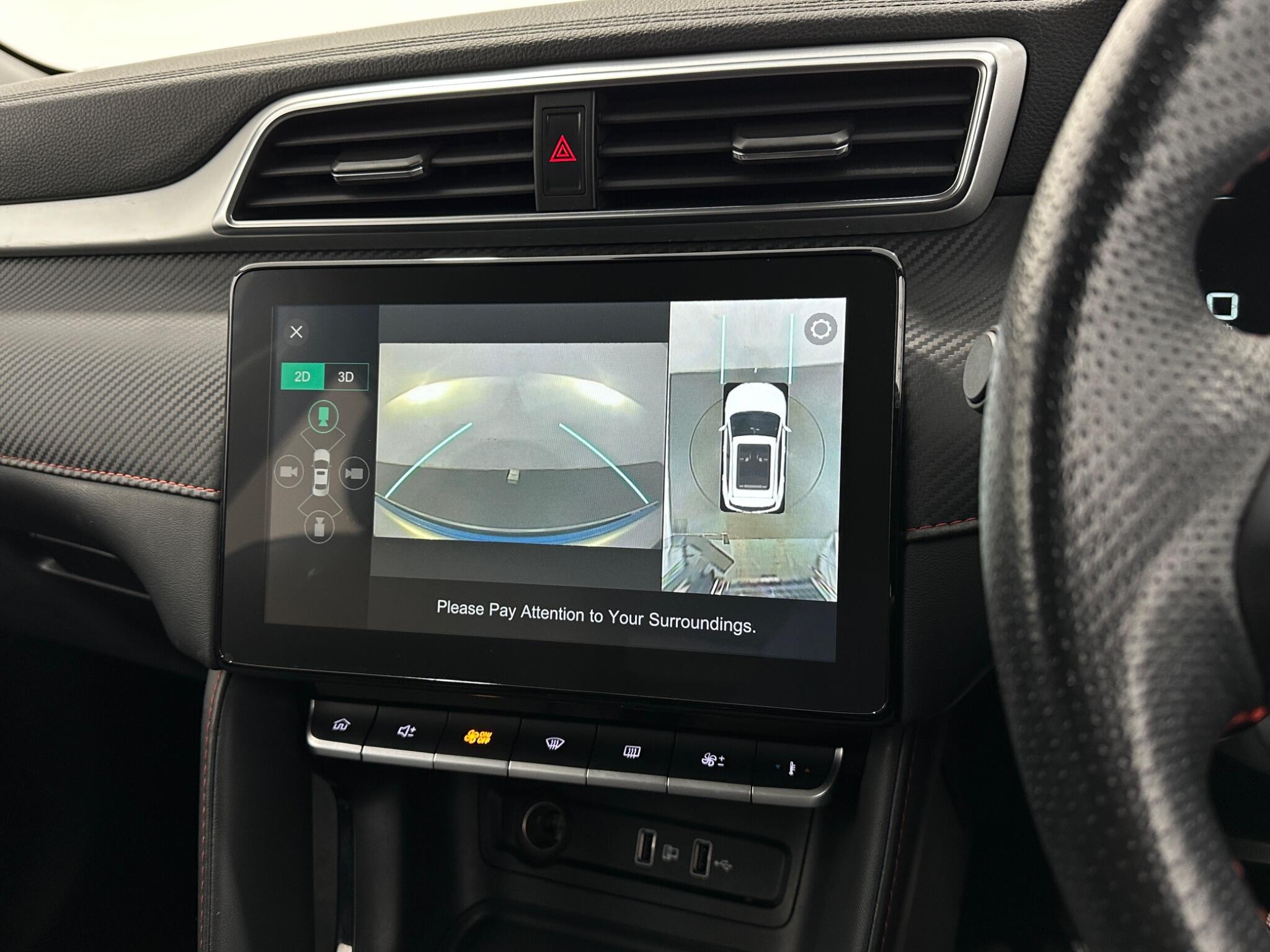 MG ZS view 24
