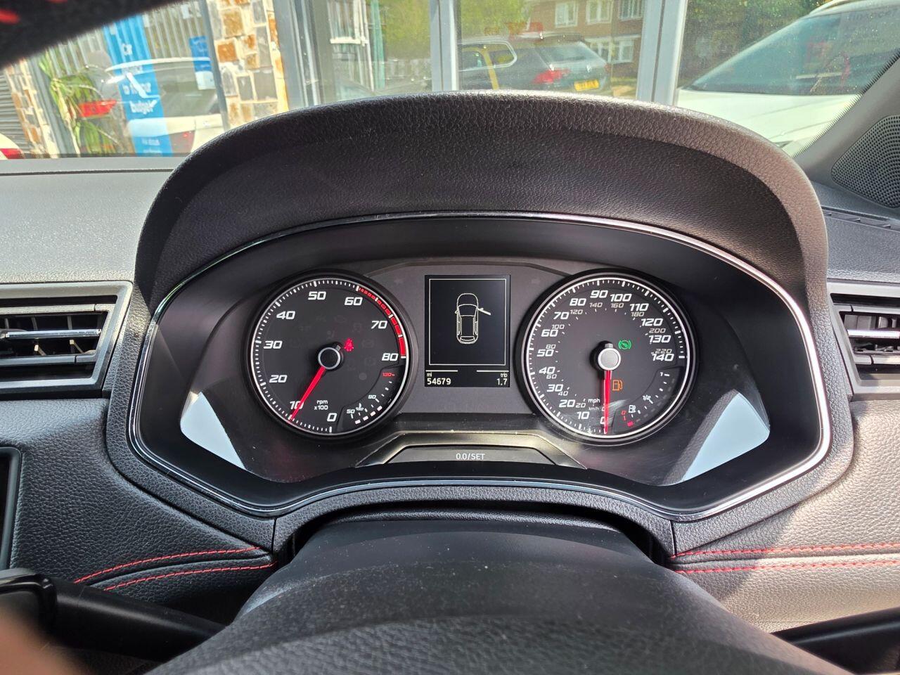 Seat Arona view 50