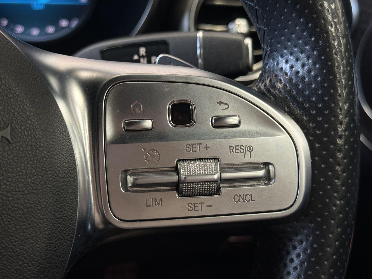 Mercedes-Benz C Class view 39