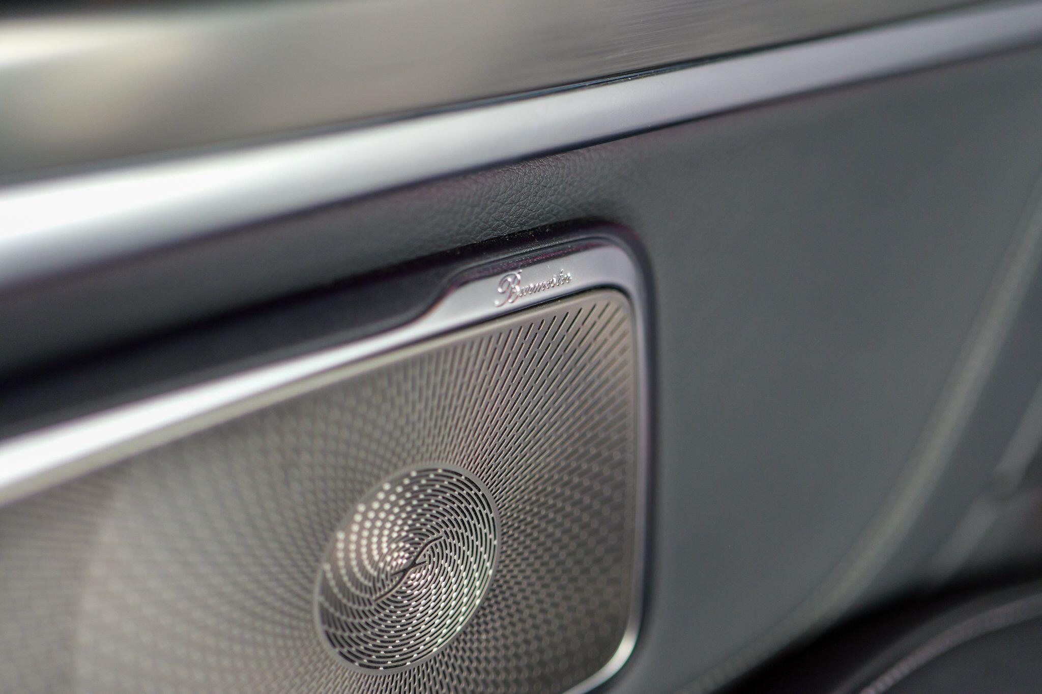 Mercedes-Benz V Class view 30