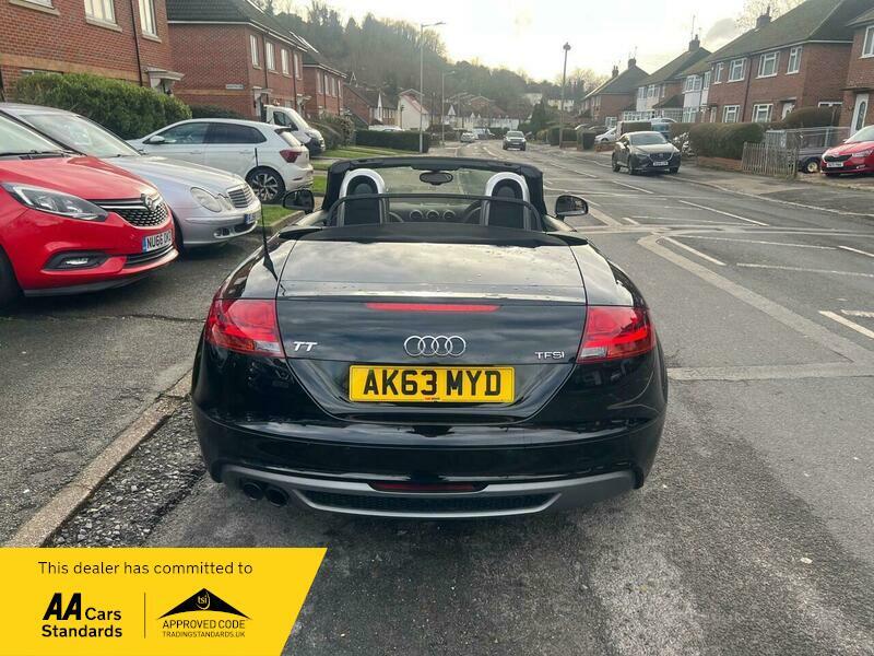 2013 Audi TT image 15