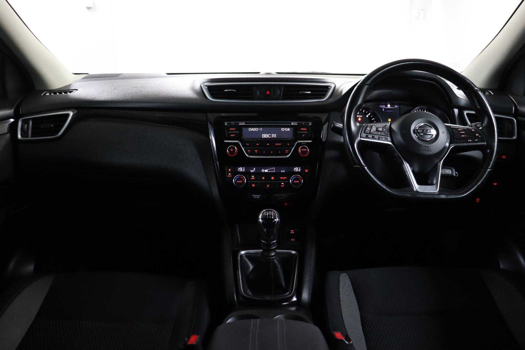 Nissan Qashqai view 38