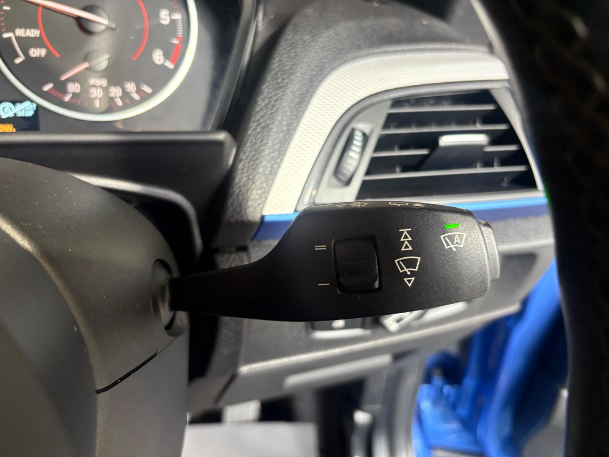 BMW 1 Series view 17