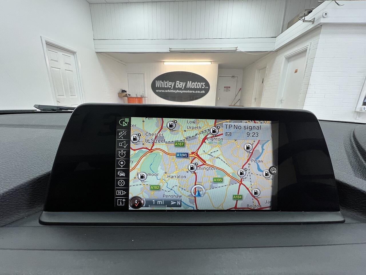 BMW 1 Series view 10