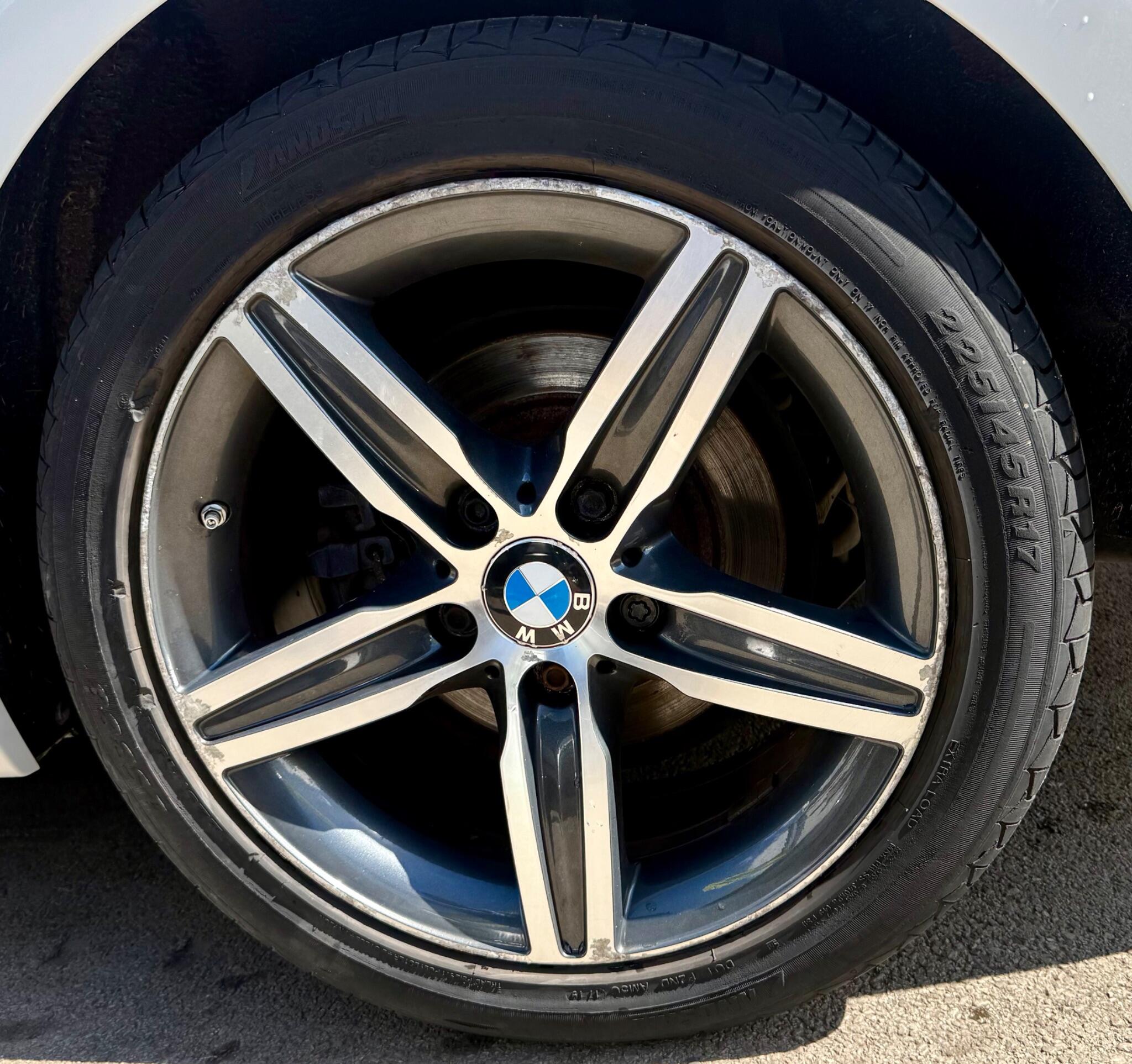 BMW 2 Series view 14
