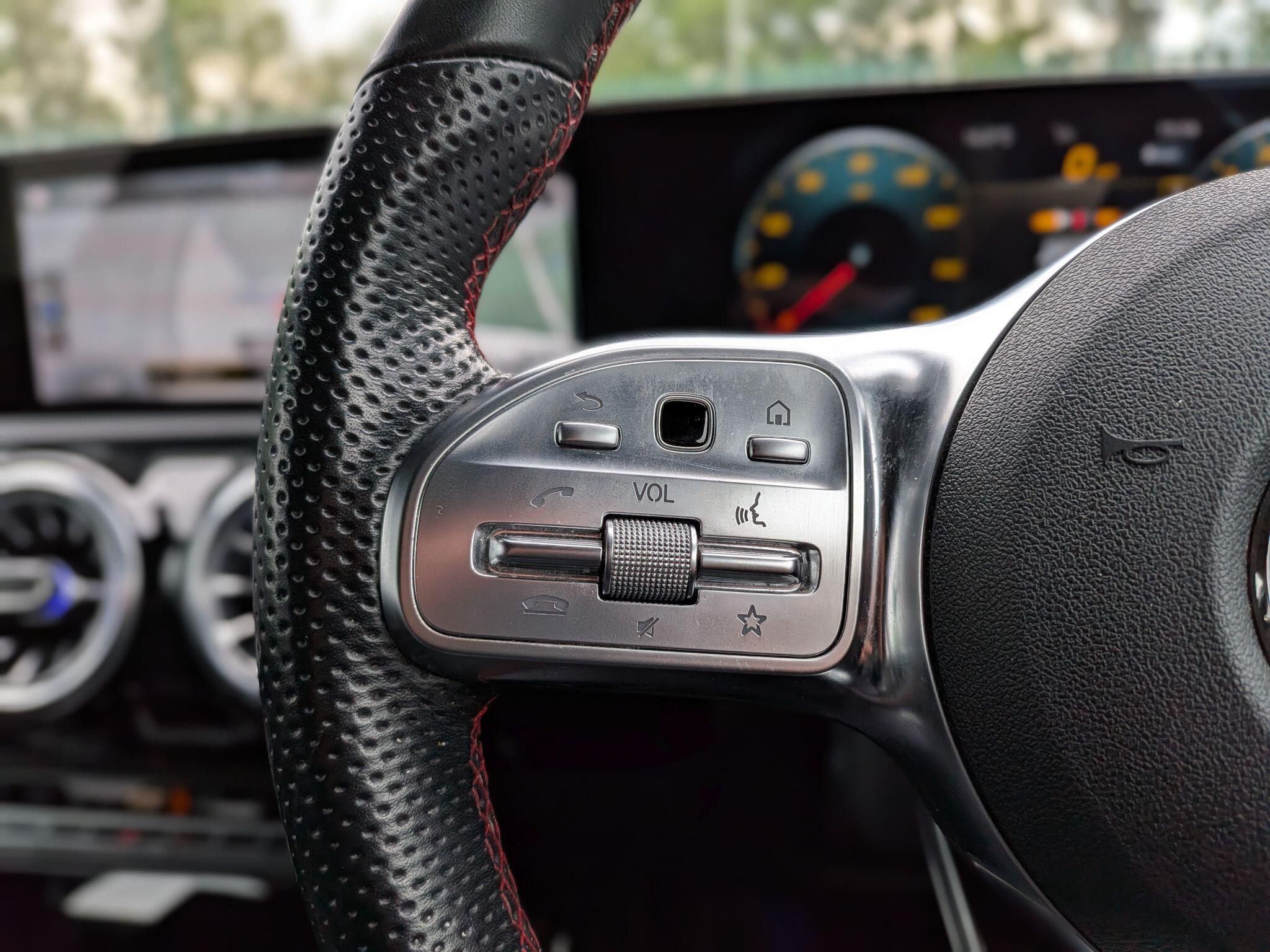 Mercedes-Benz A Class view 30
