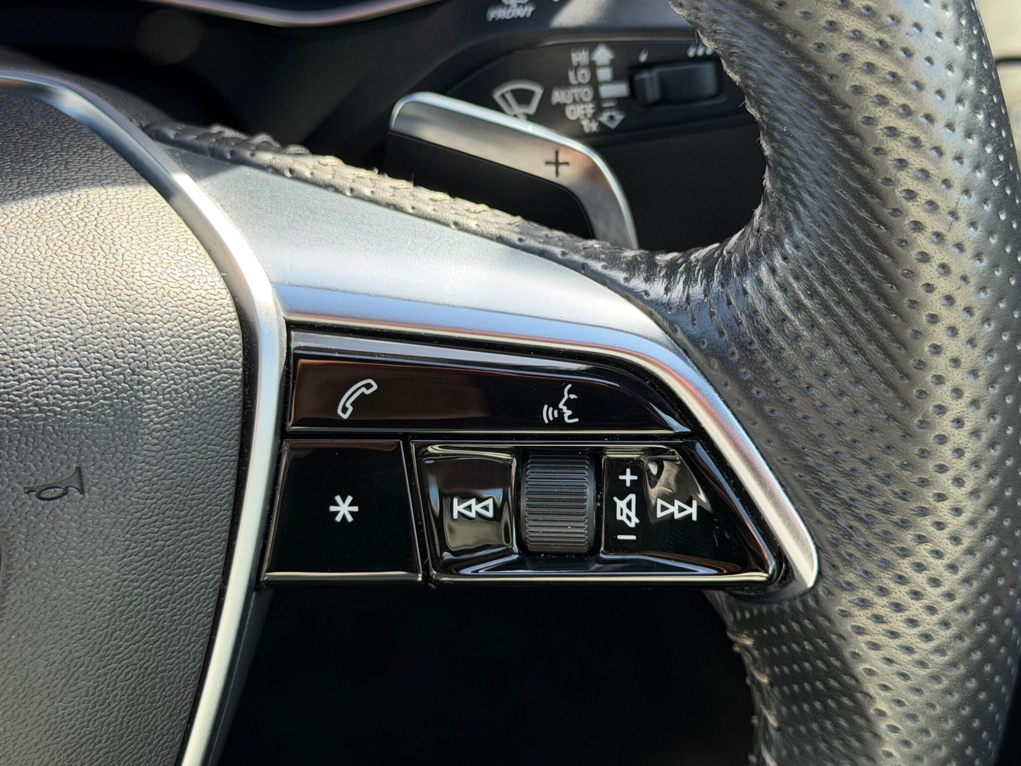 Audi A6 view 25