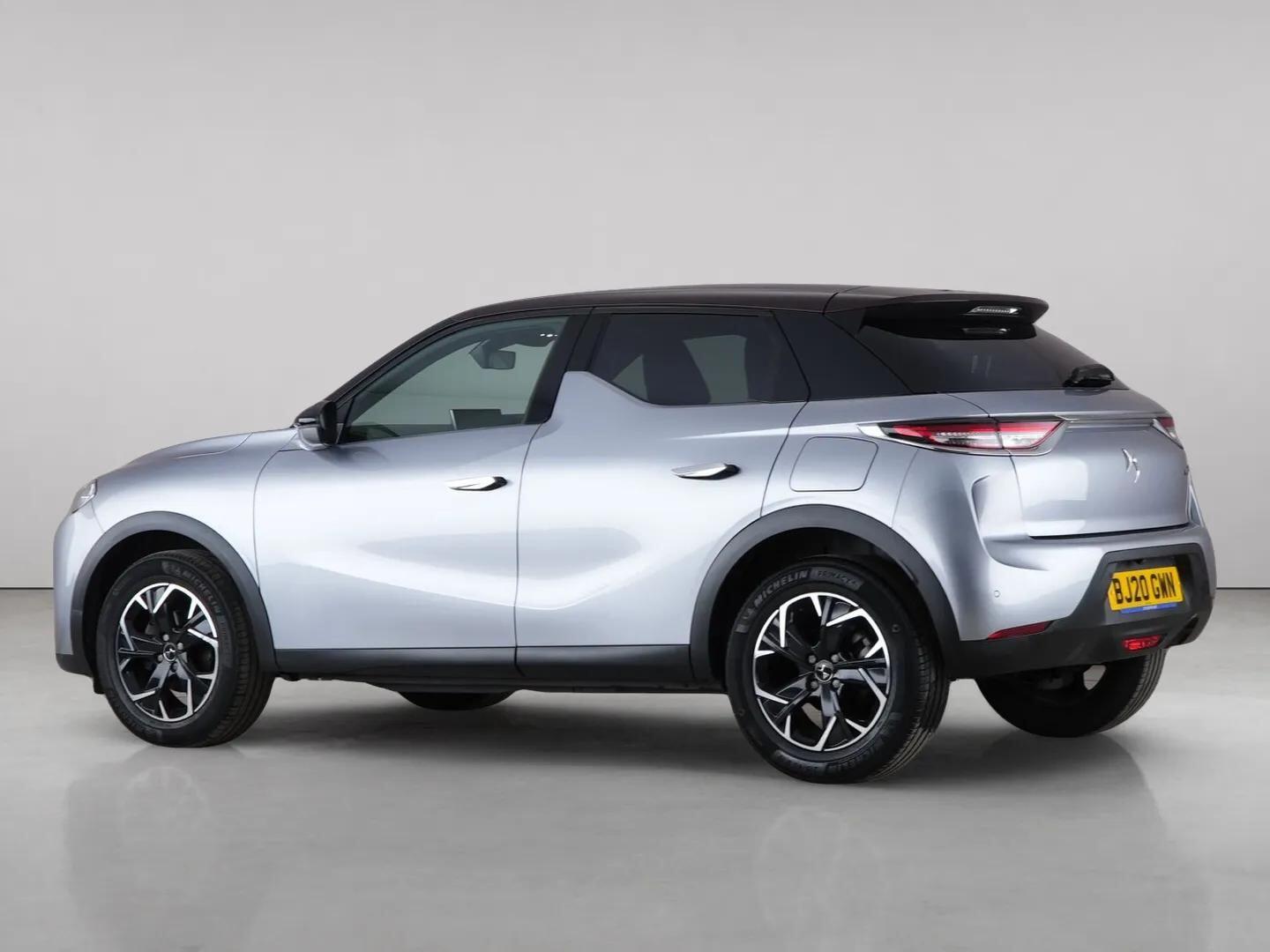 DS Automobiles DS 3 Crossback view 7