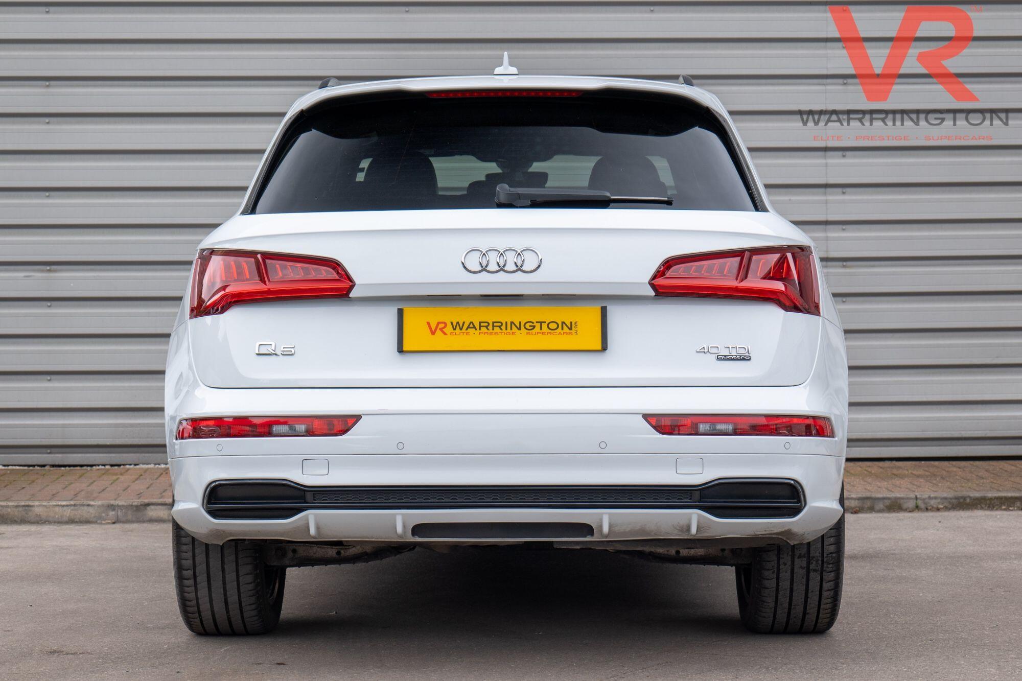 Audi Q5 view 17