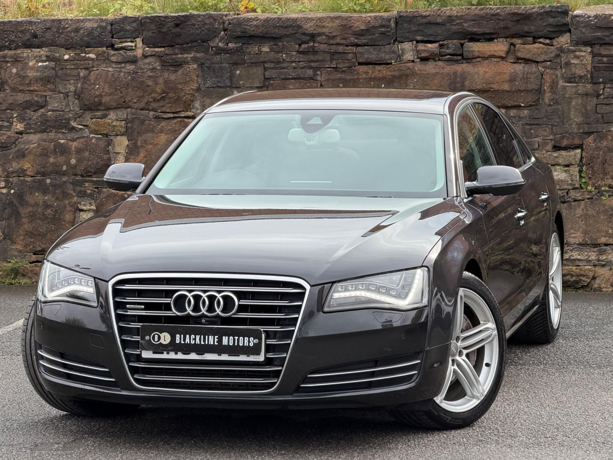 Audi A8 view 3