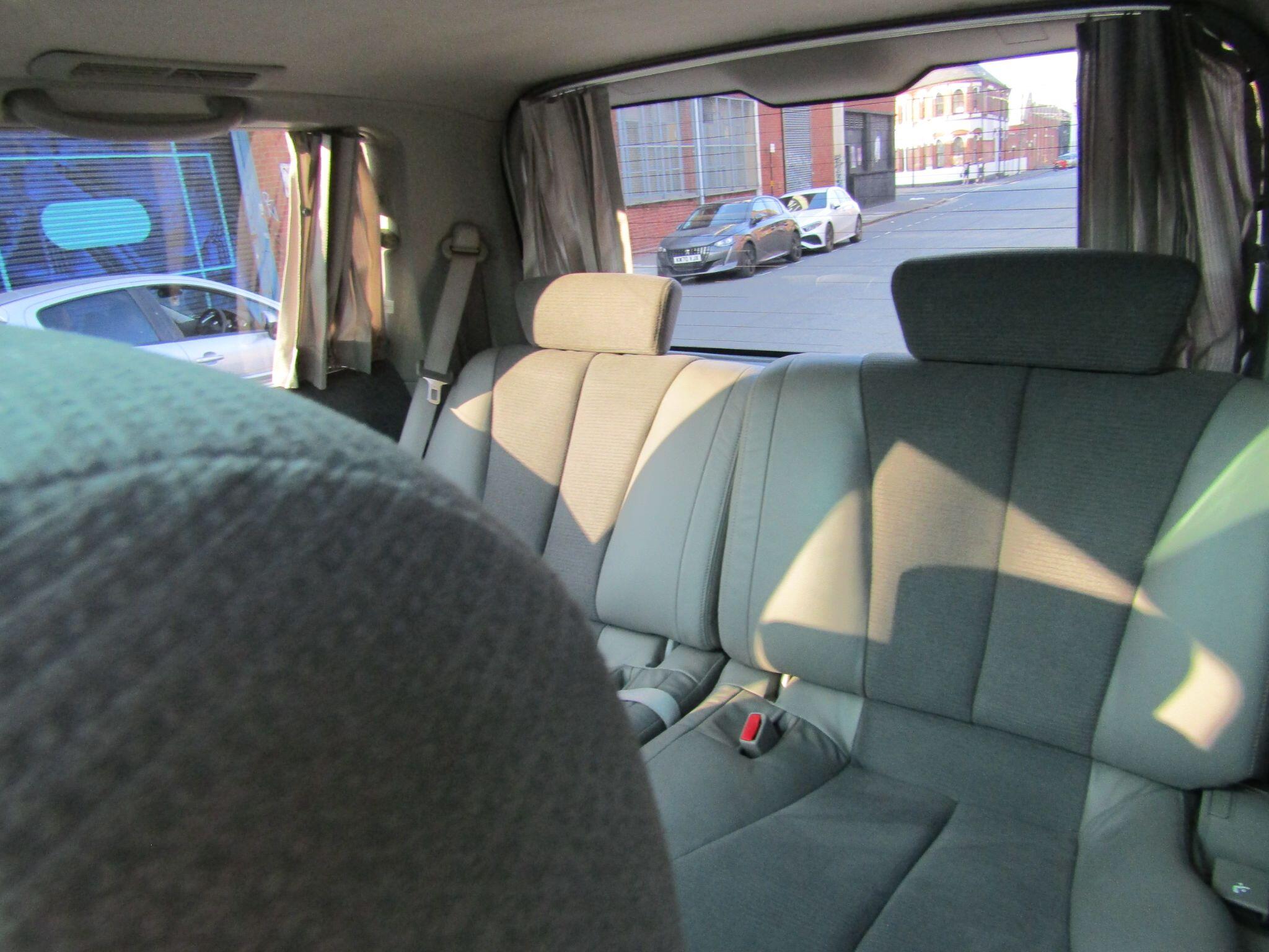 Nissan Elgrand view 18