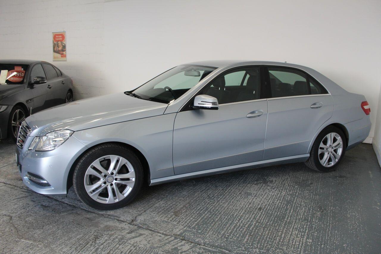 Mercedes-Benz E-Class view 5