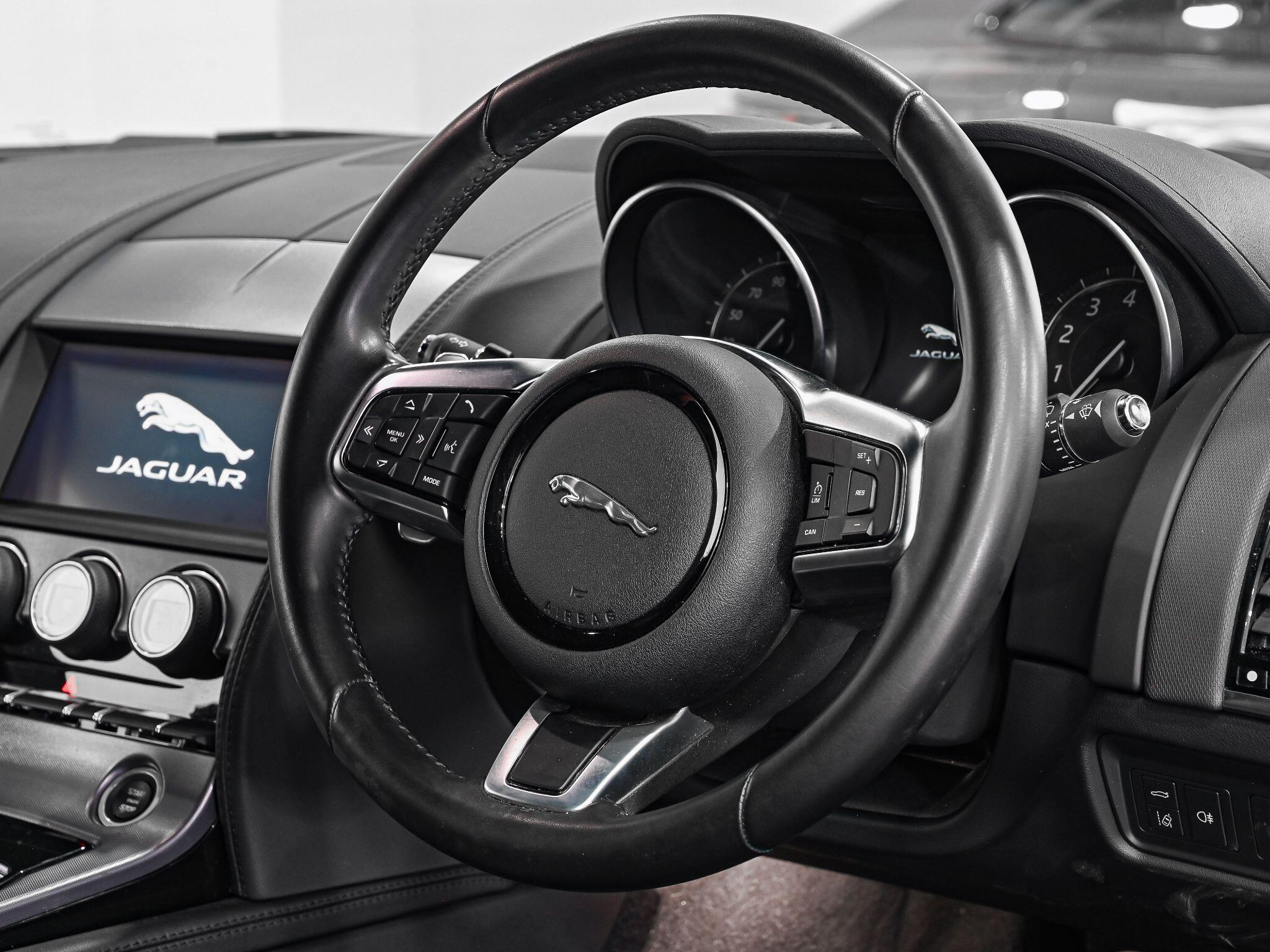 Jaguar F-Type view 7