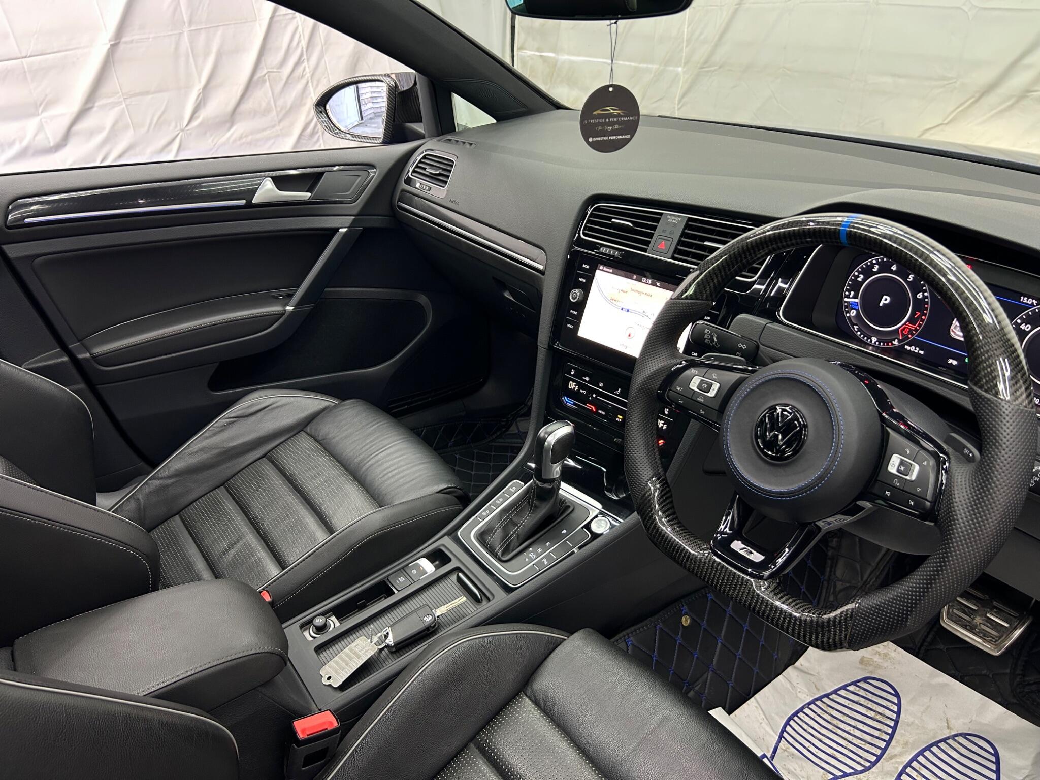 Volkswagen Golf view 12