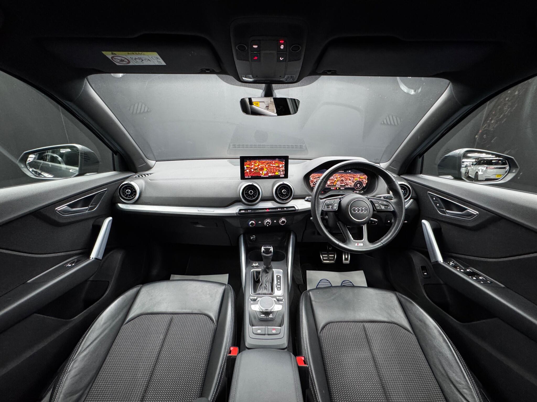 Audi Q2 view 17