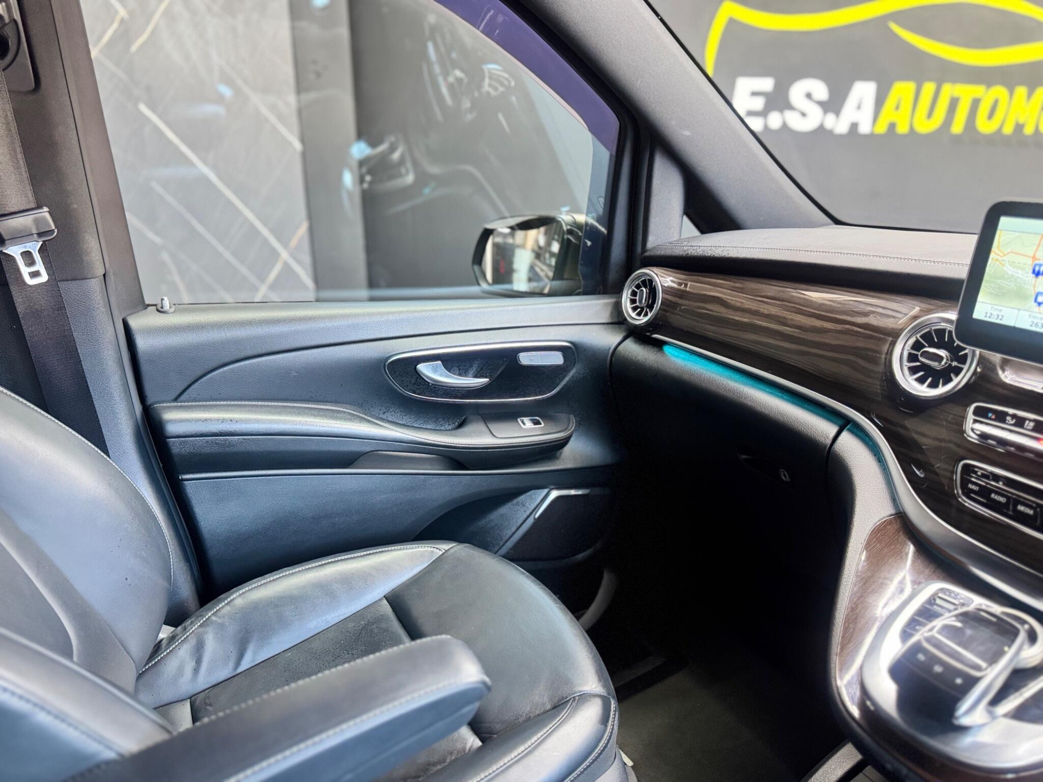 Mercedes-Benz V-Class view 51