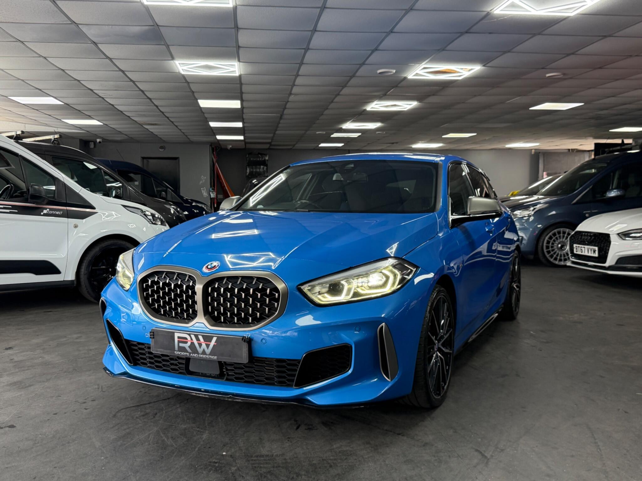 BMW 1 Series view 37