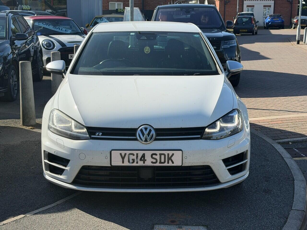 Volkswagen Golf view 2