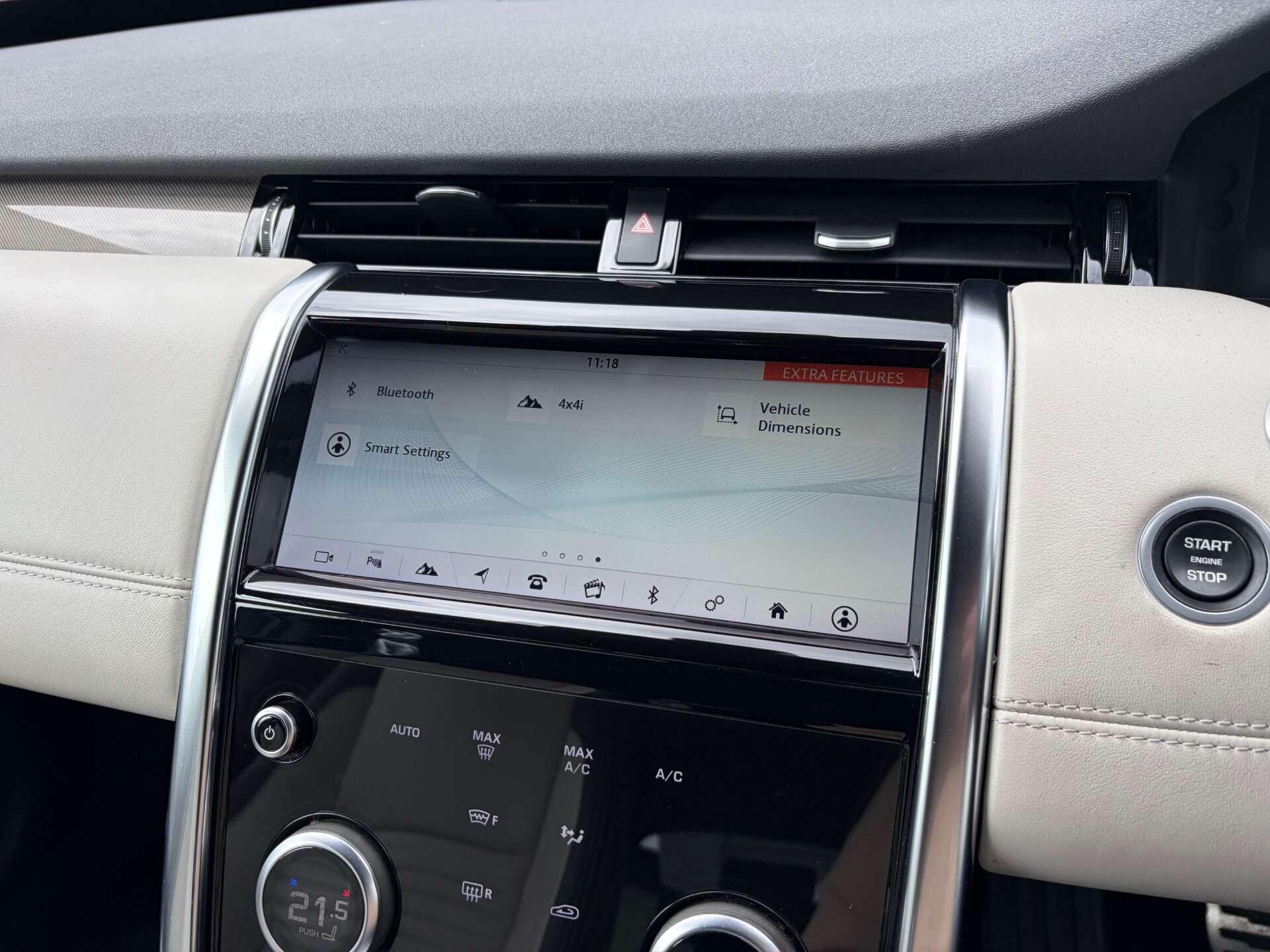 Land Rover Discovery Sport view 56