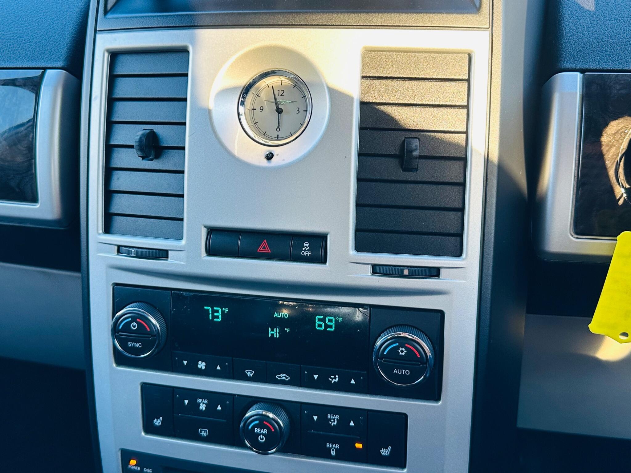 Chrysler Grand Voyager view 40