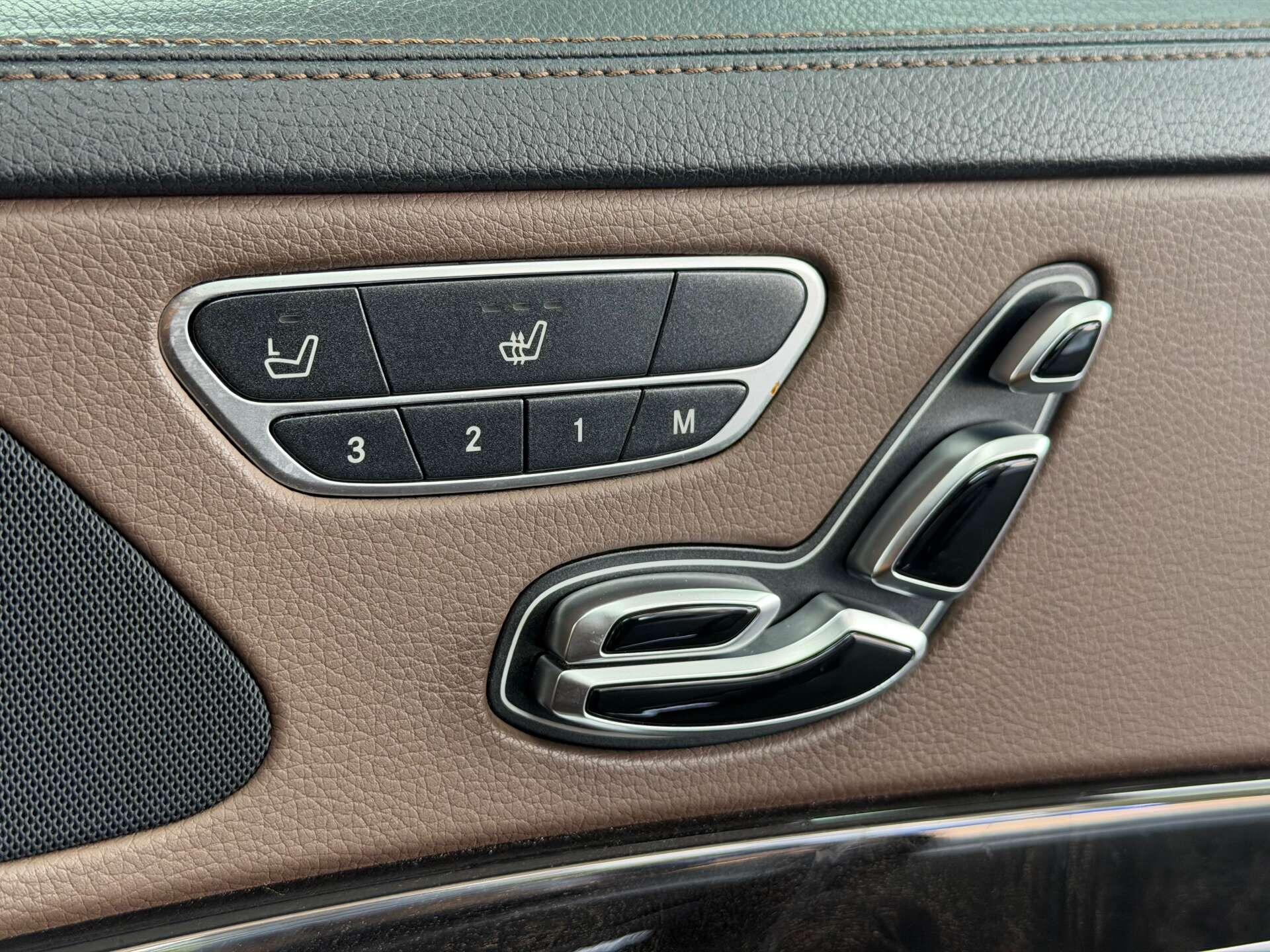 Mercedes-Benz S-Class view 54