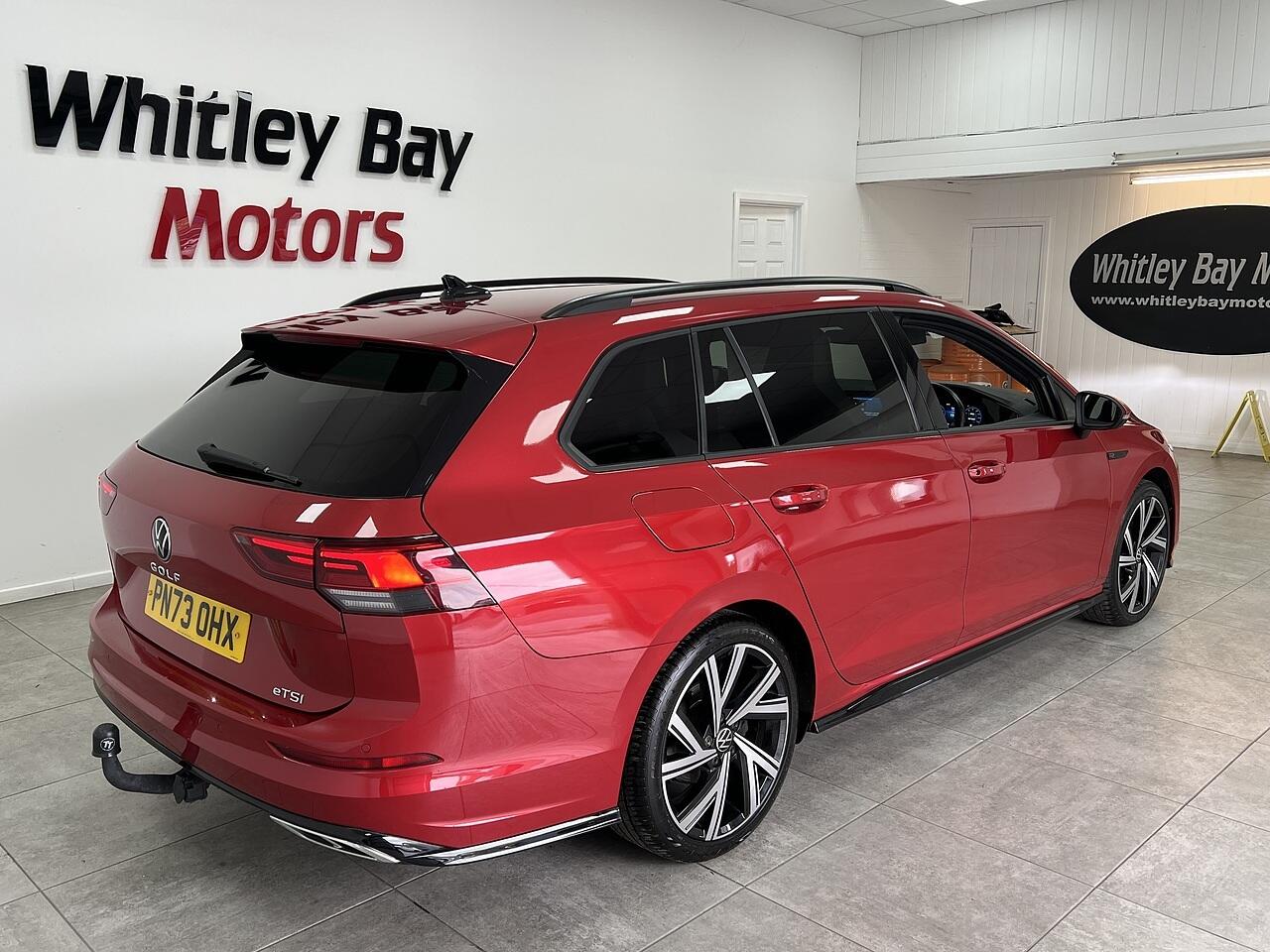Volkswagen Golf view 3
