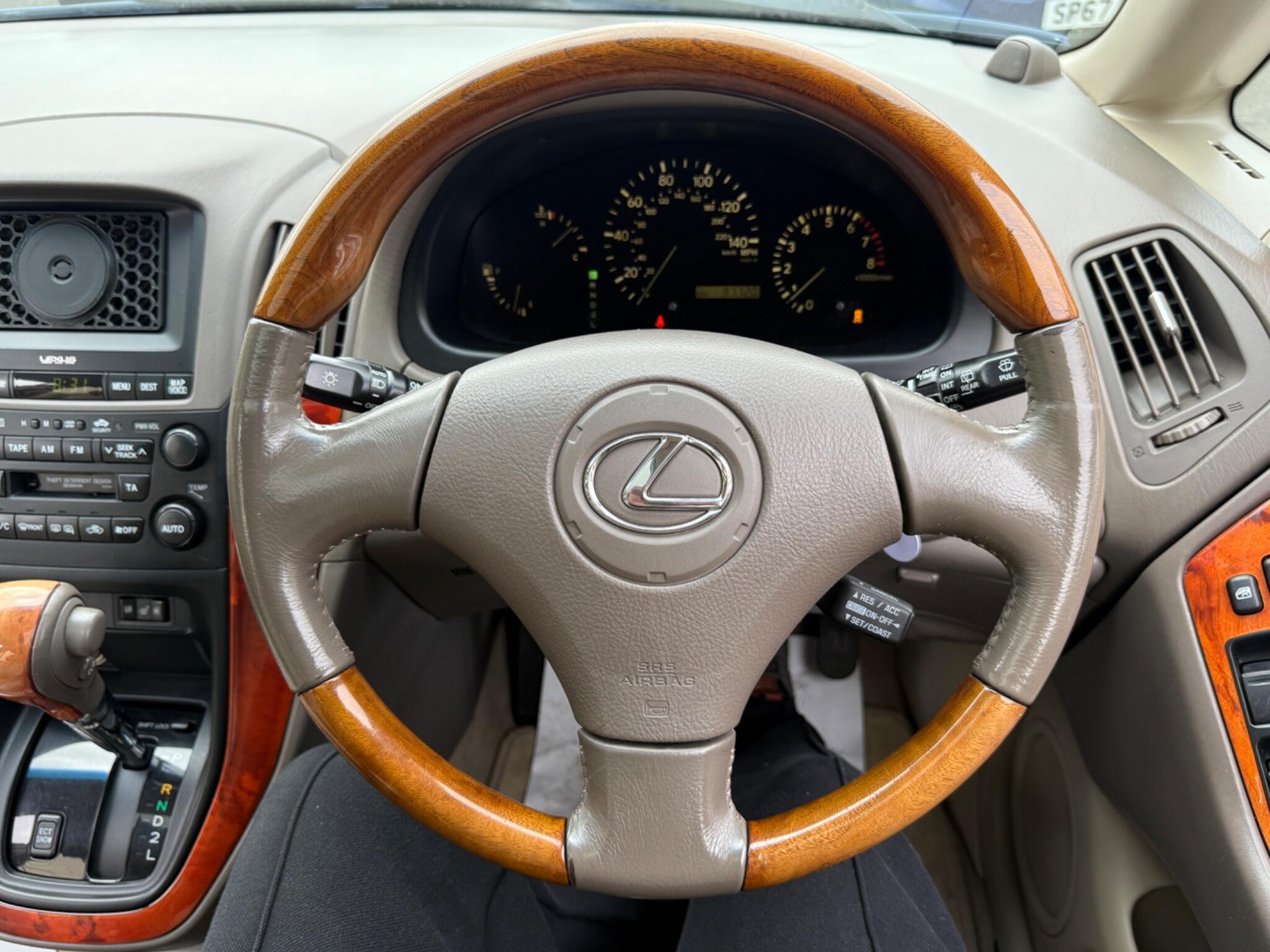 Lexus RX - Image 62