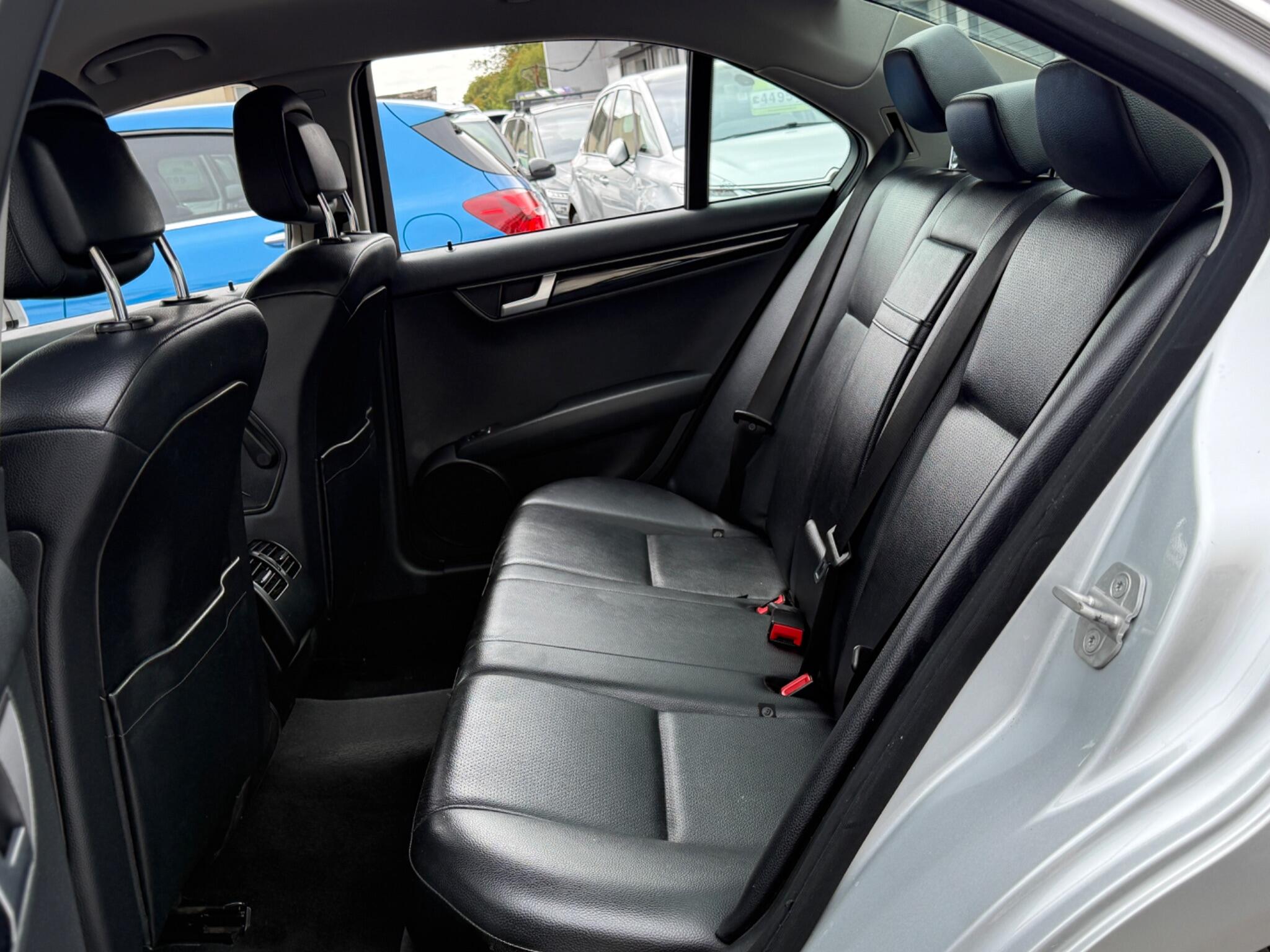 Mercedes-Benz C Class - Image 48