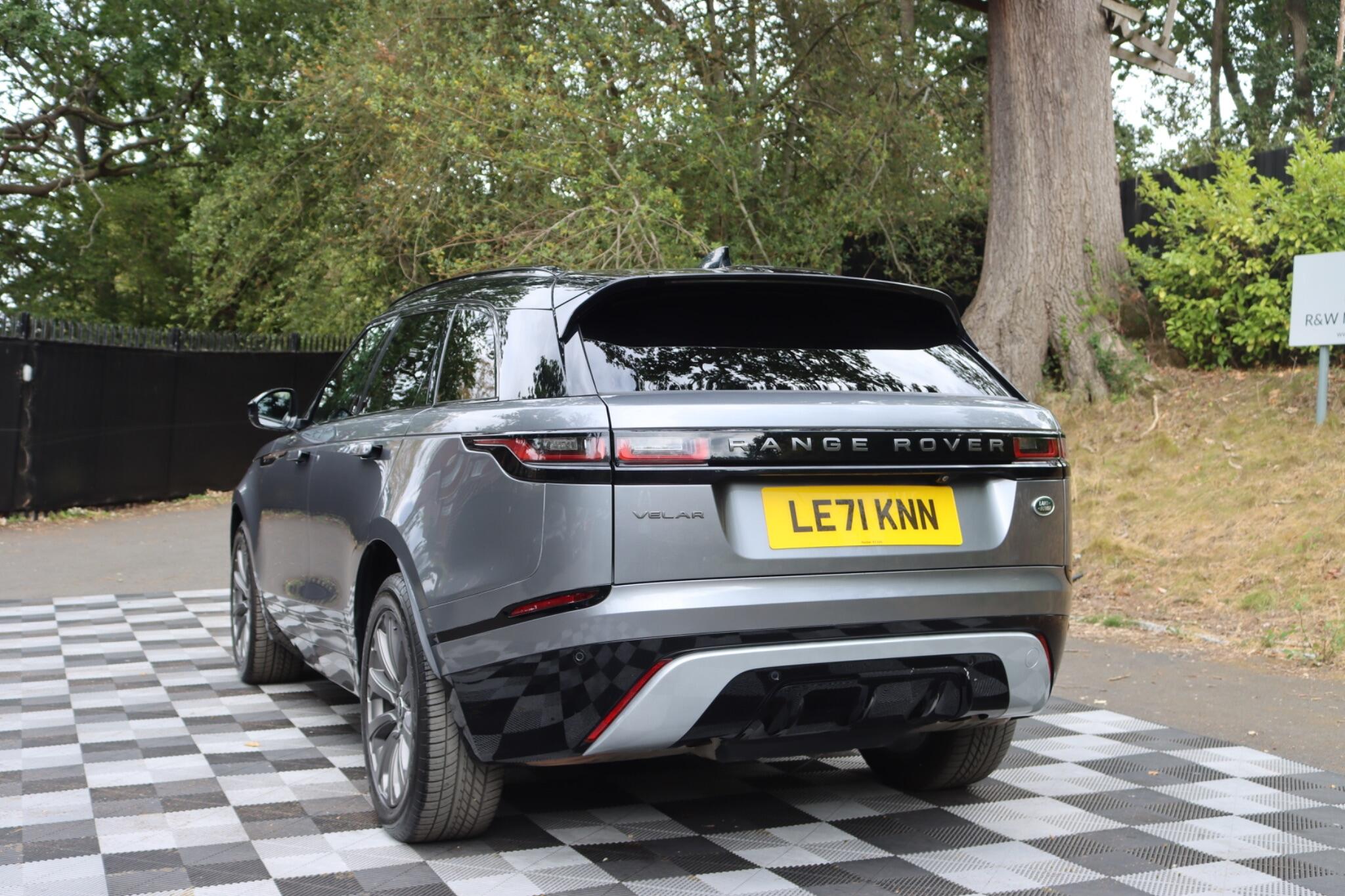 Land Rover Range Rover Velar view 19