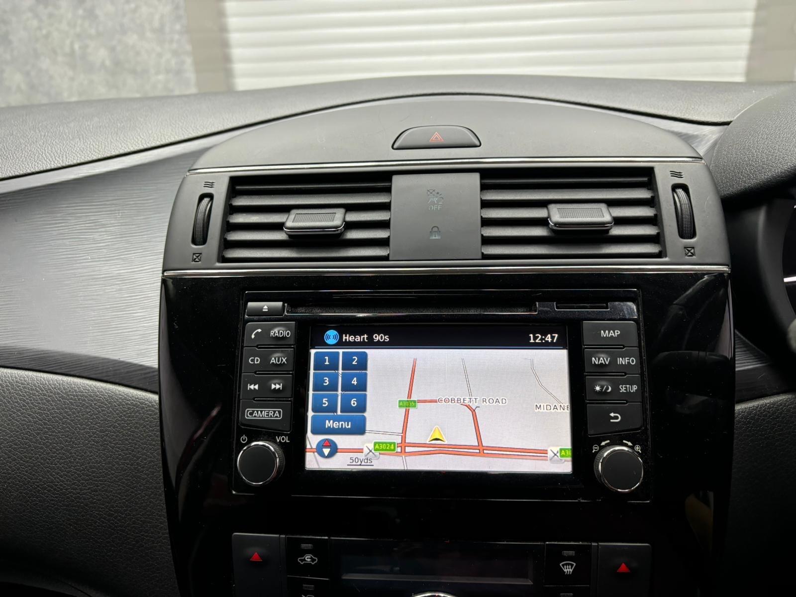 Nissan Pulsar view 15