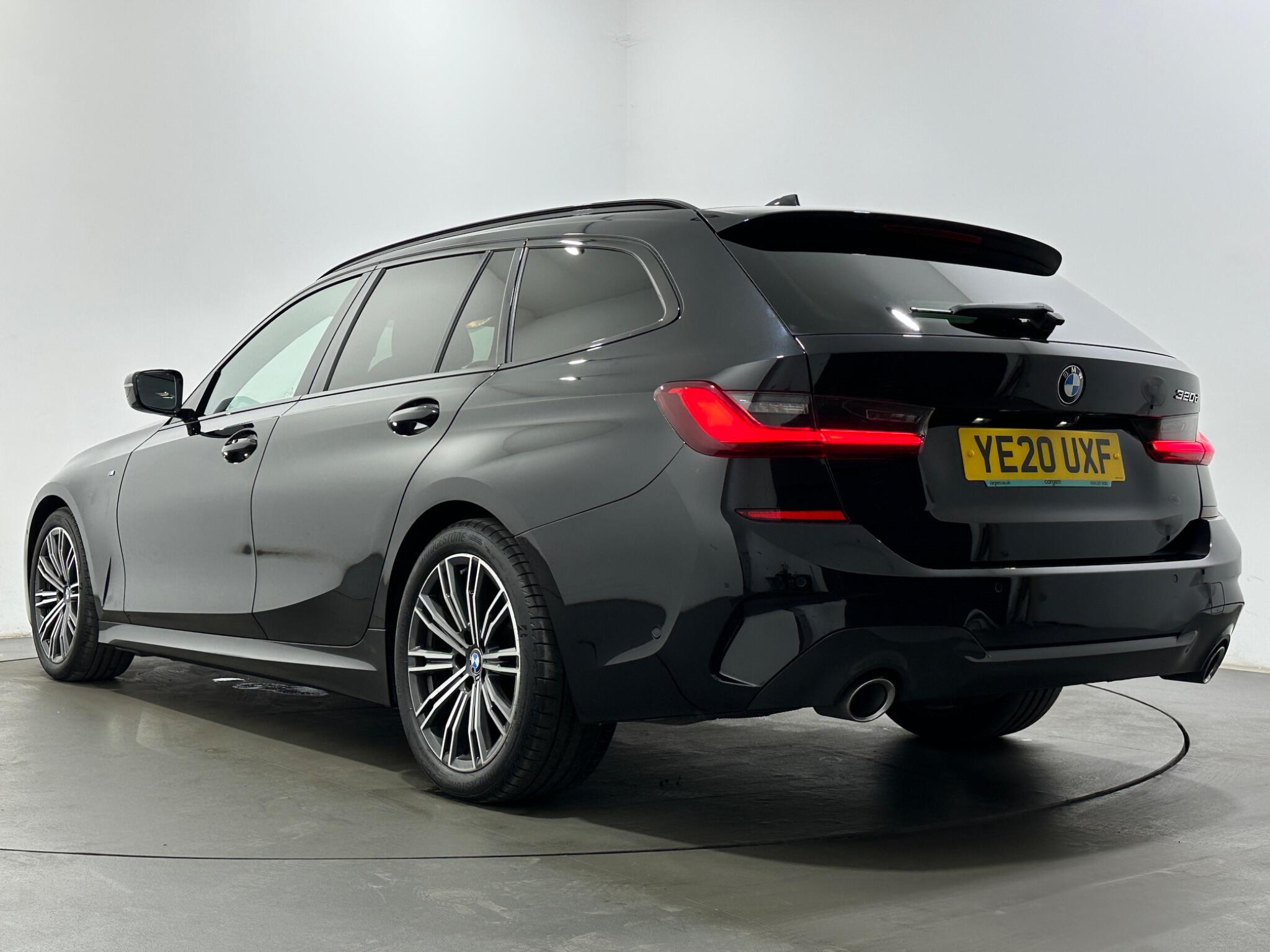 BMW 3 Series view 49