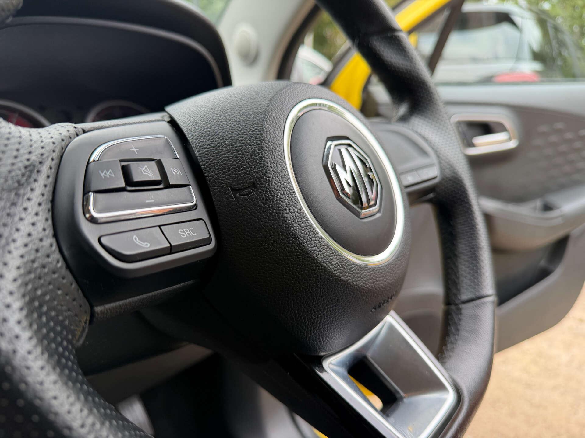 MG MG3 view 28