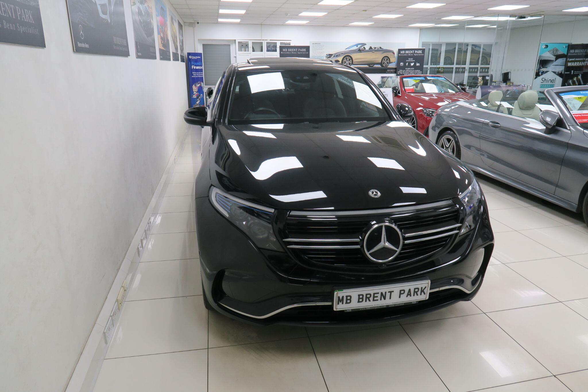 Mercedes-Benz Eqc view 4