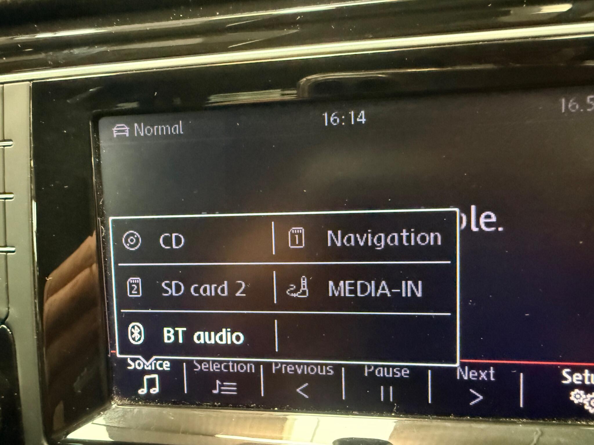 Volkswagen Golf Sportsvan view 23