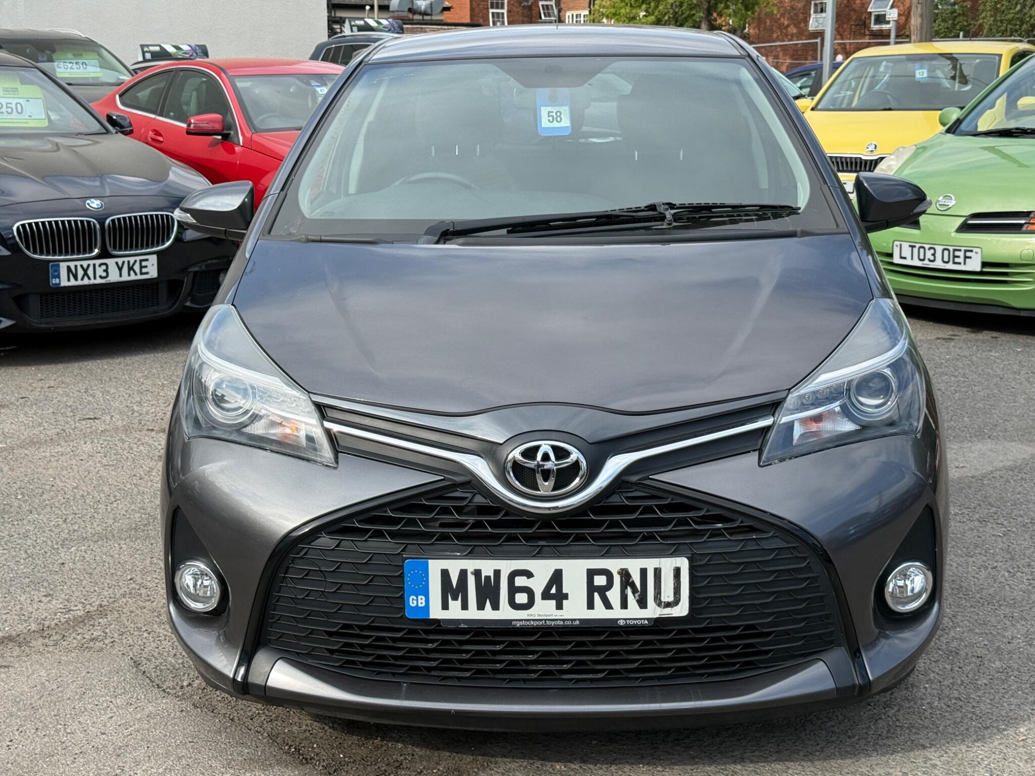 Toyota Yaris - Image 6