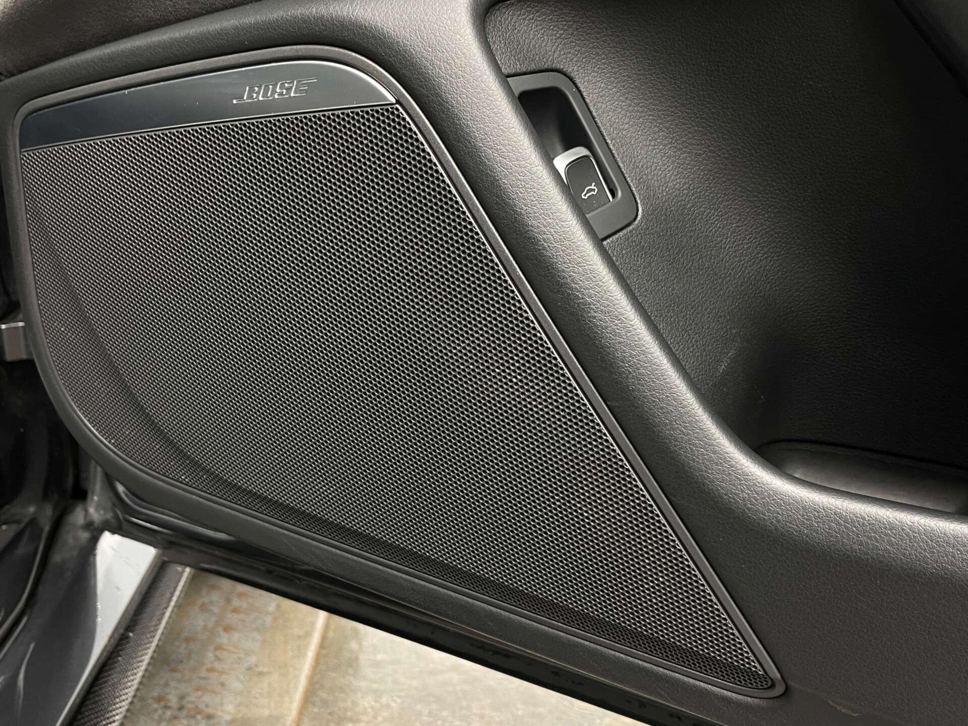 Audi RS6 Avant view 31