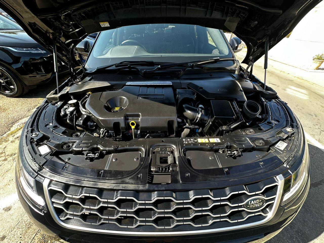 Land Rover Range Rover Evoque view 9