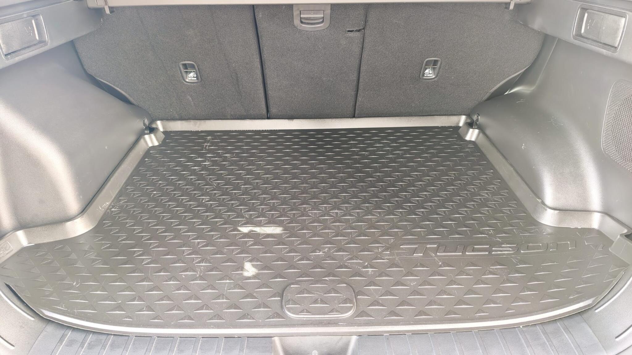 Hyundai Tucson view 6