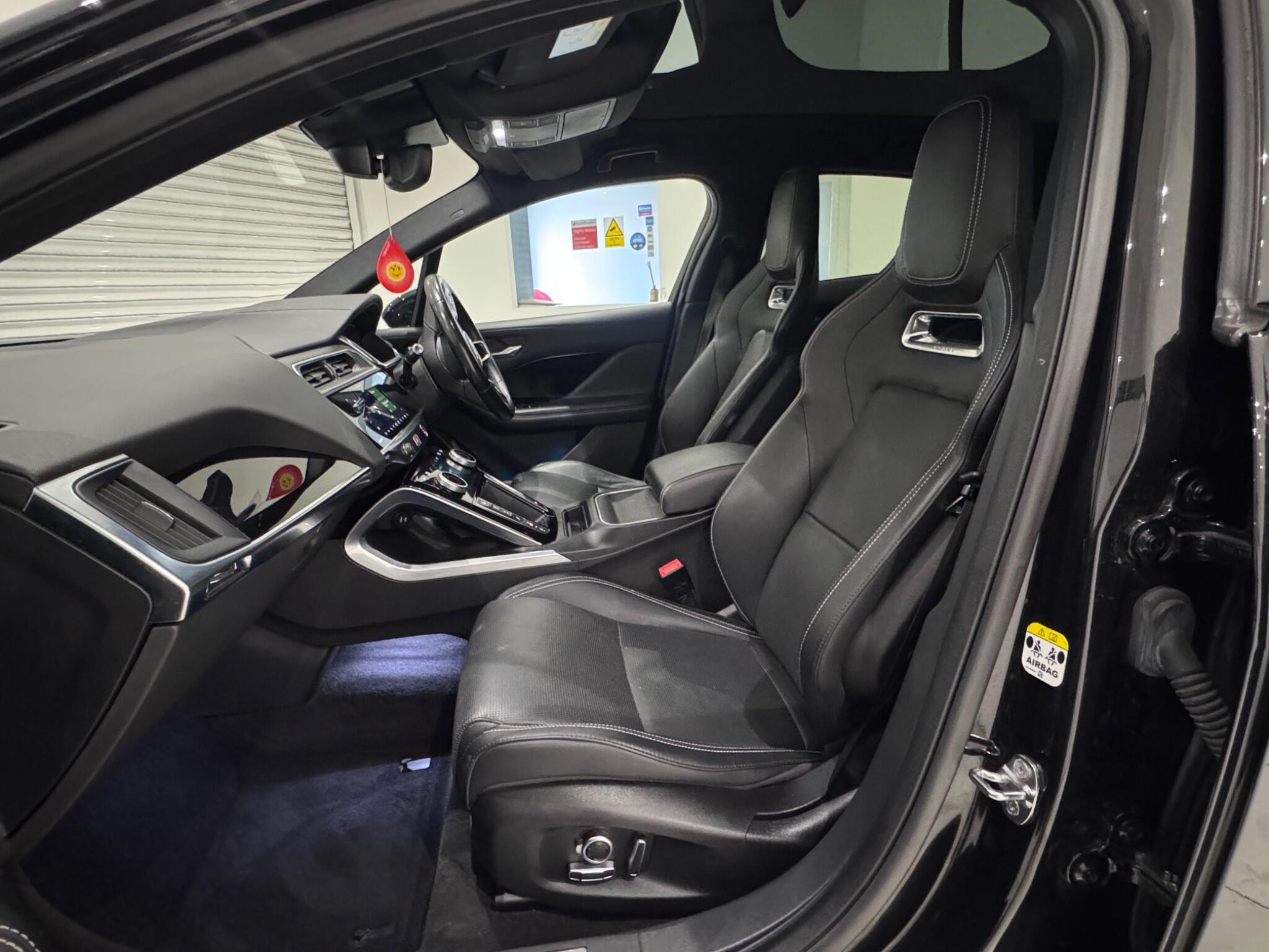 Jaguar I-Pace view 10