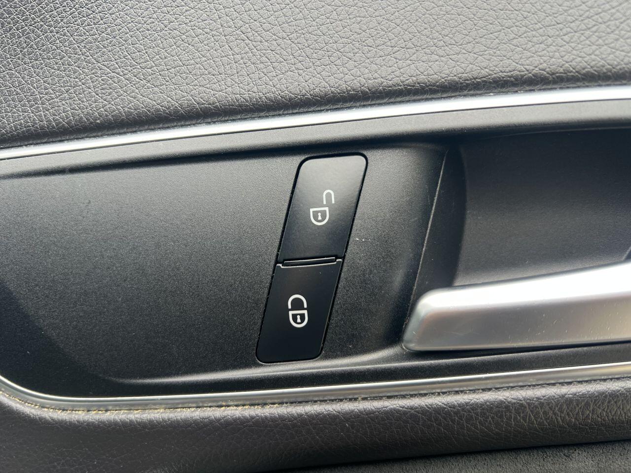 Mercedes-Benz Cla view 57
