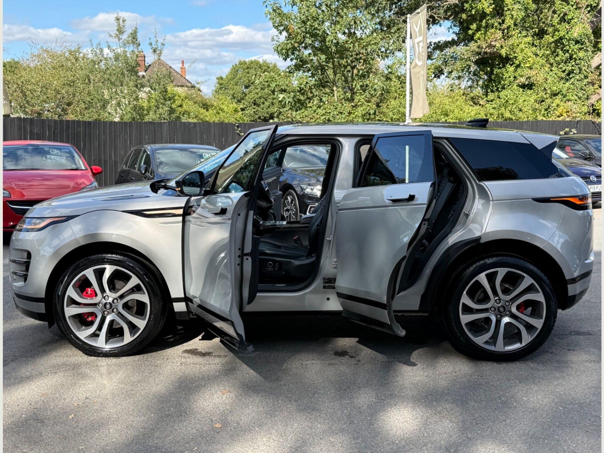 Land Rover Range Rover Evoque view 21