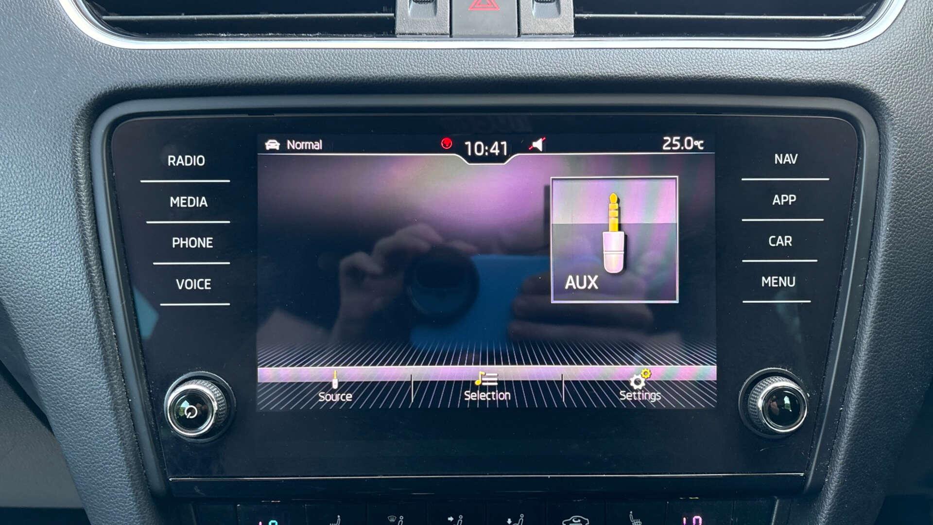 Skoda Octavia view 25