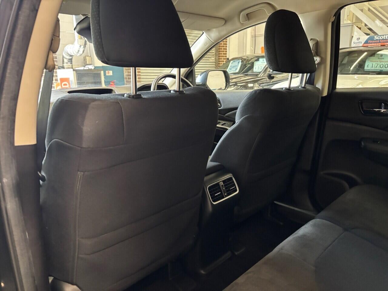 Honda CR-V view 21