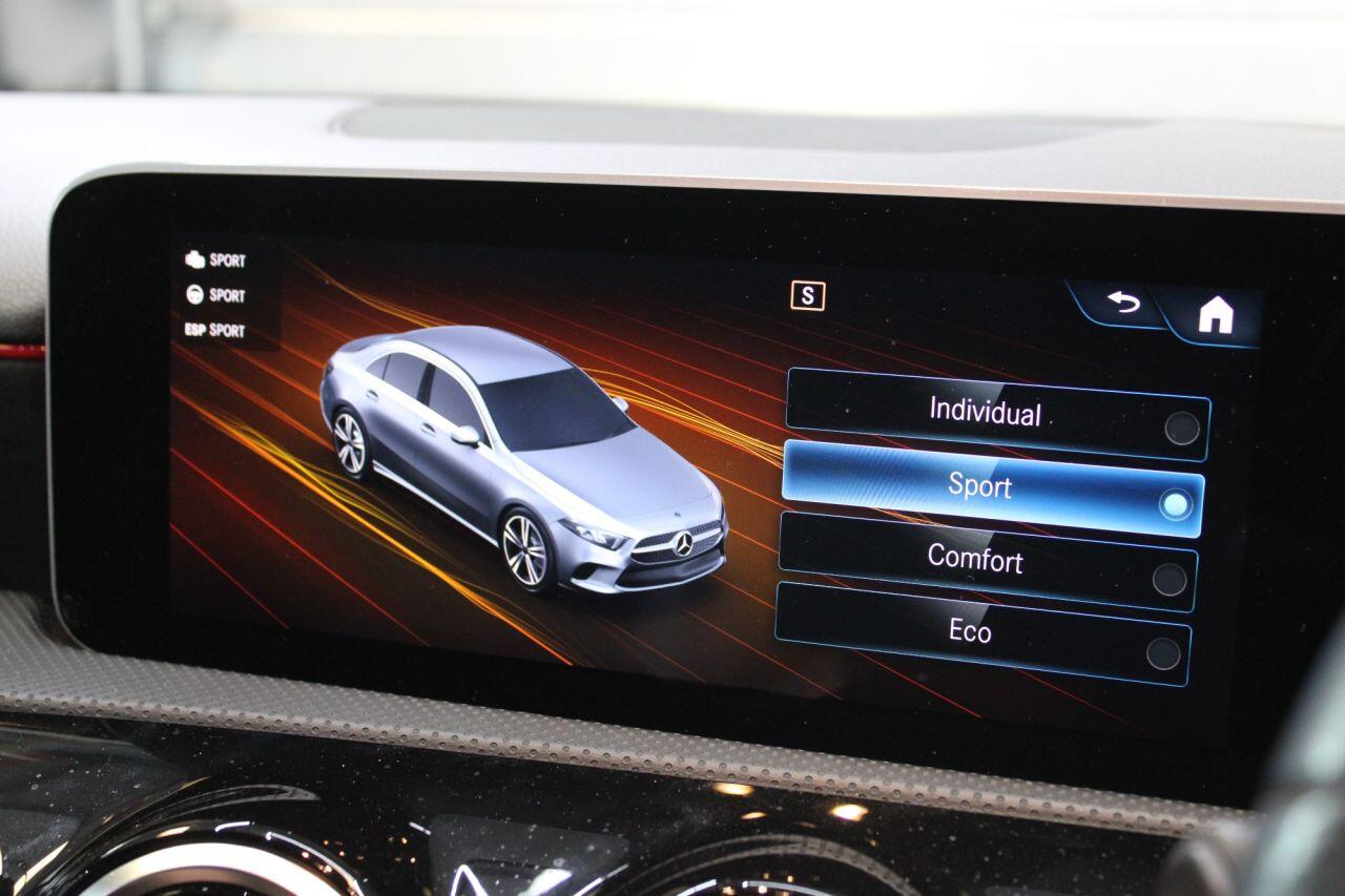 Mercedes-Benz A-Class view 18