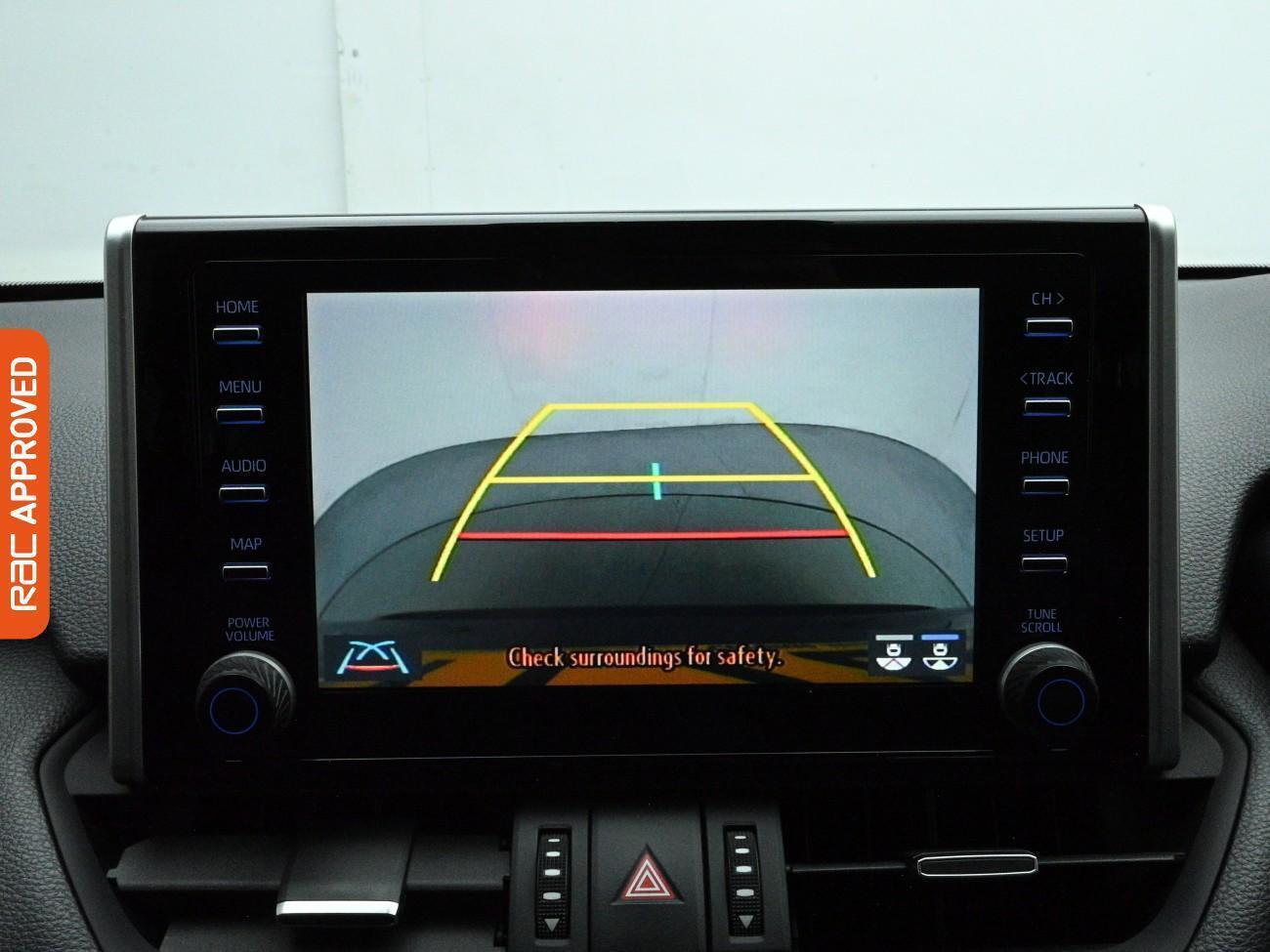 Toyota Rav4 view 3
